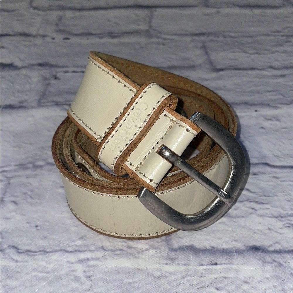 Calvin Klein Jeans Leather Belt - Medium